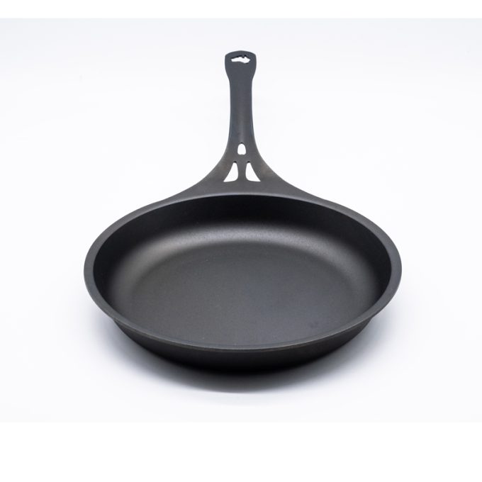 Solidteknics 26cm Iron Skillet - Image 2